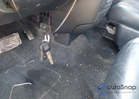 2001 Honda Cr-V Special Edition z USA, uszkodzony, nr VIN JHLRD18741C027949